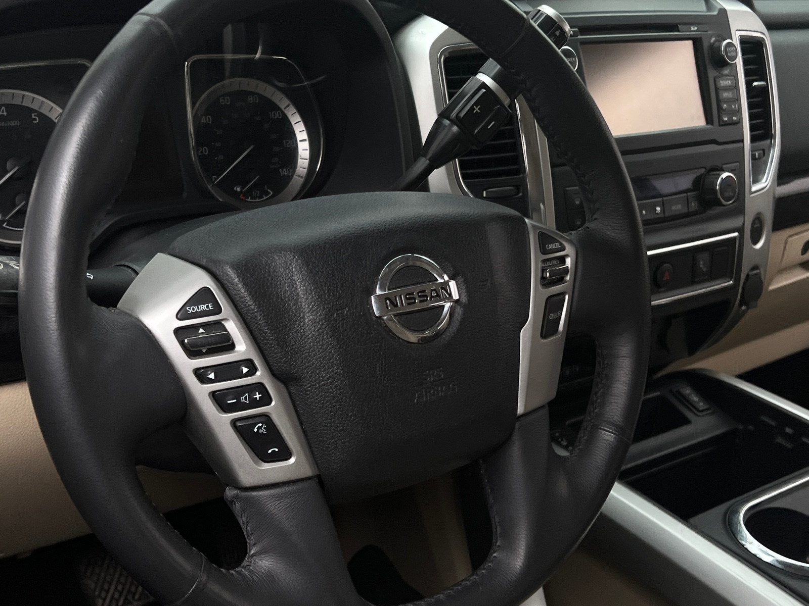 Thumbnail: 2017 Nissan Titan - 4