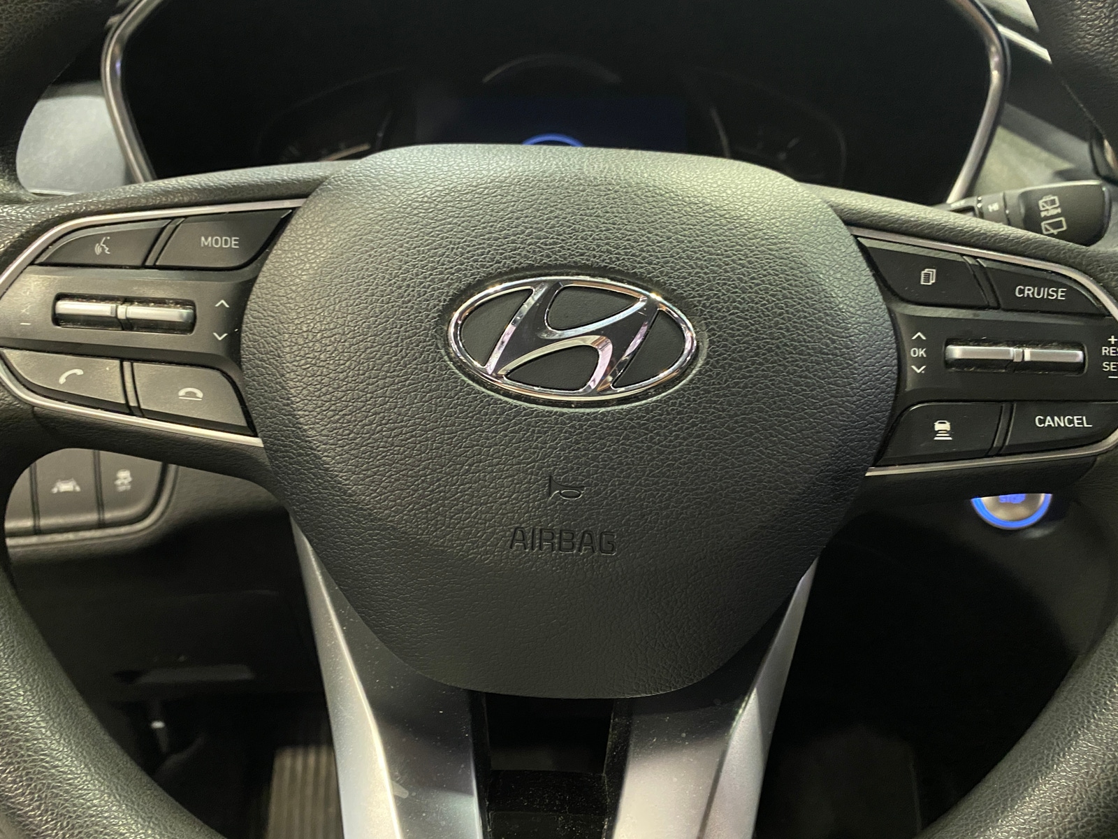 Thumbnail: 2020 Hyundai Santa Fe - 5