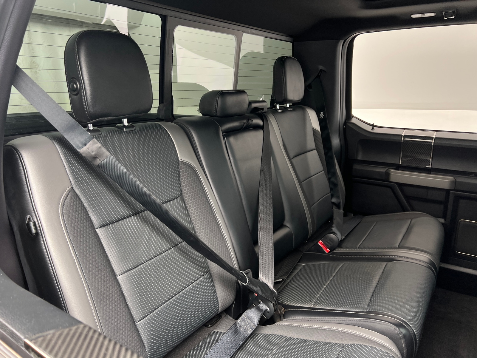 Thumbnail: 2019 Ford Econoline - 5
