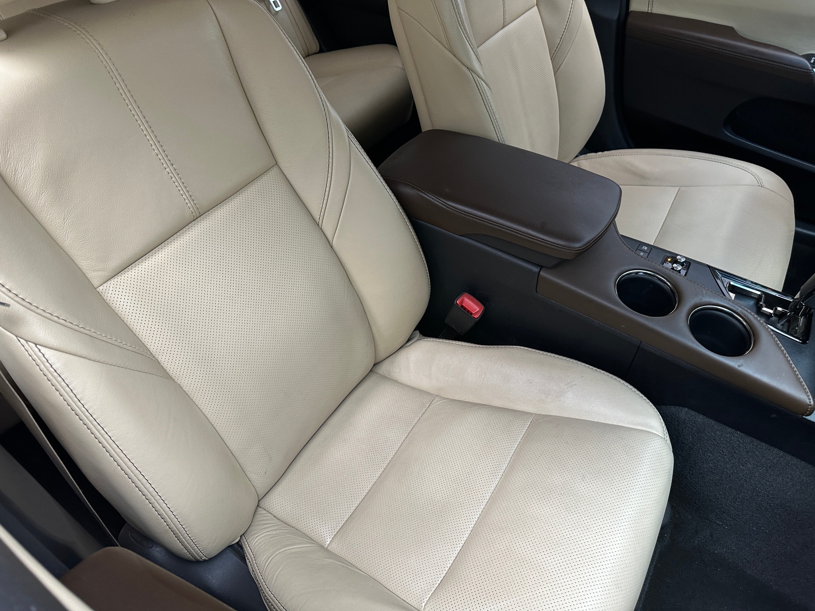Thumbnail: 2013 Toyota Avalon - 2