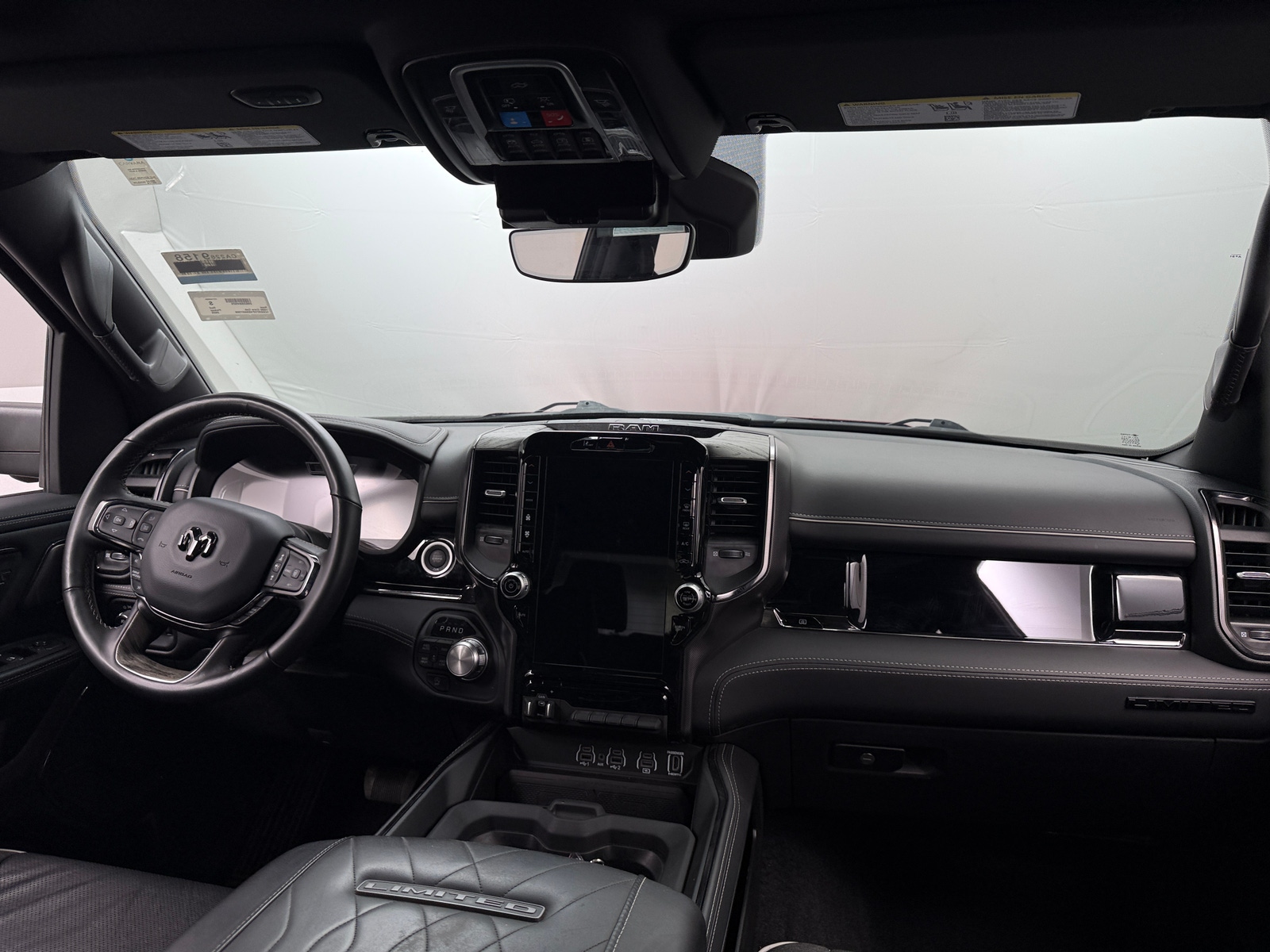 Thumbnail: 2025 RAM 1500 - 2