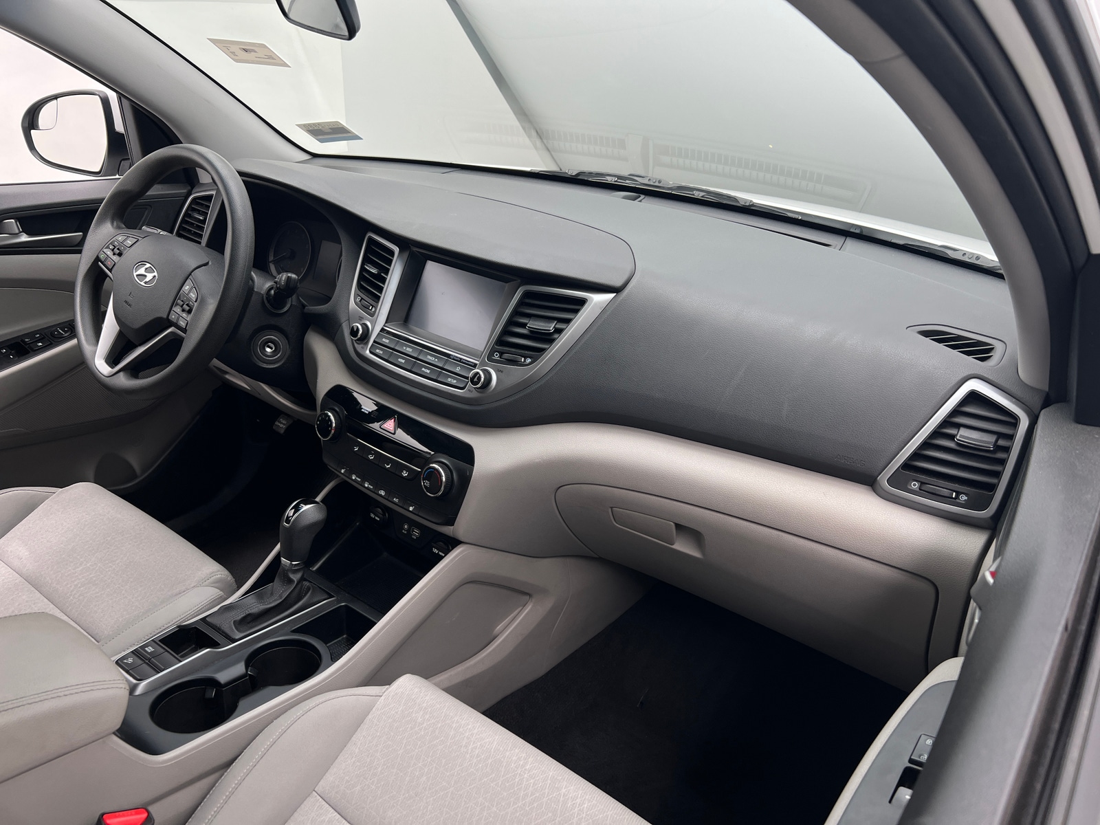 Thumbnail: 2018 Hyundai Tucson - 3