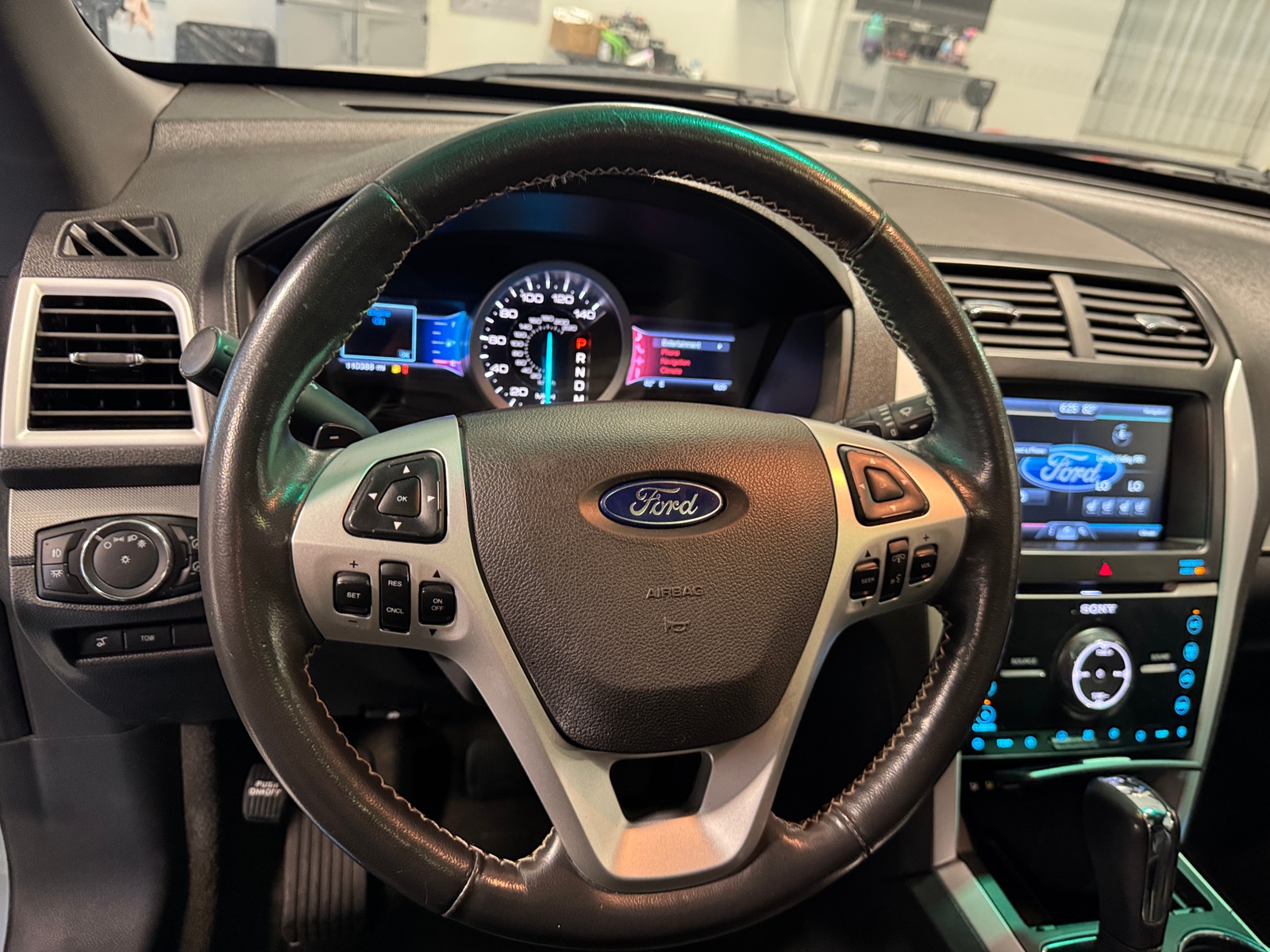 Thumbnail: 2013 Ford Explorer - 4