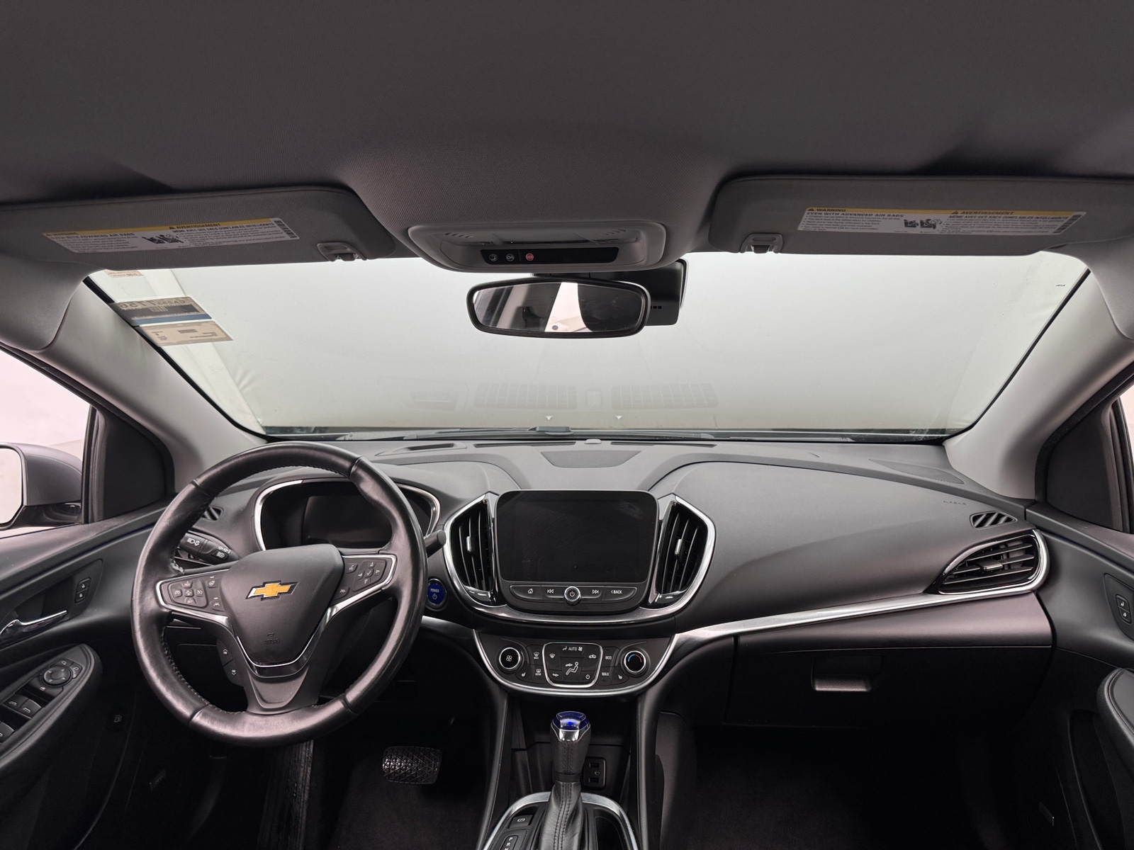 Thumbnail: 2018 Chevrolet Volt - 2