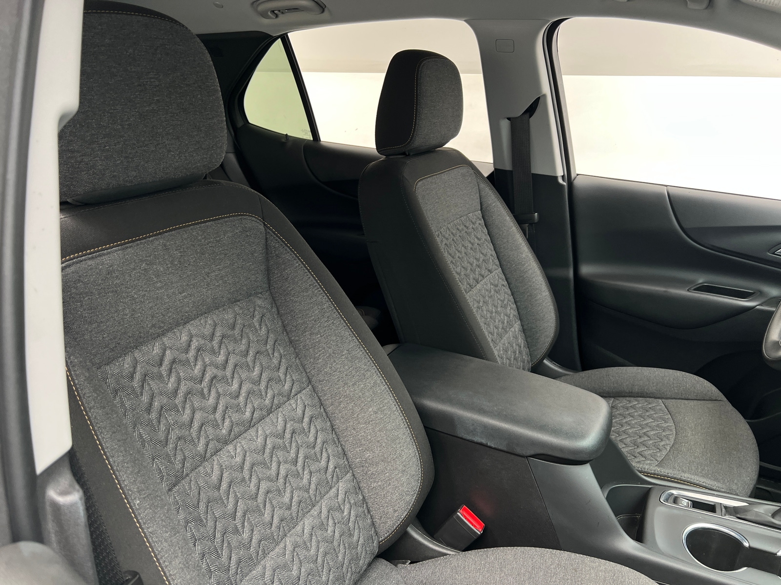 Thumbnail: 2023 Chevrolet Equinox - 2