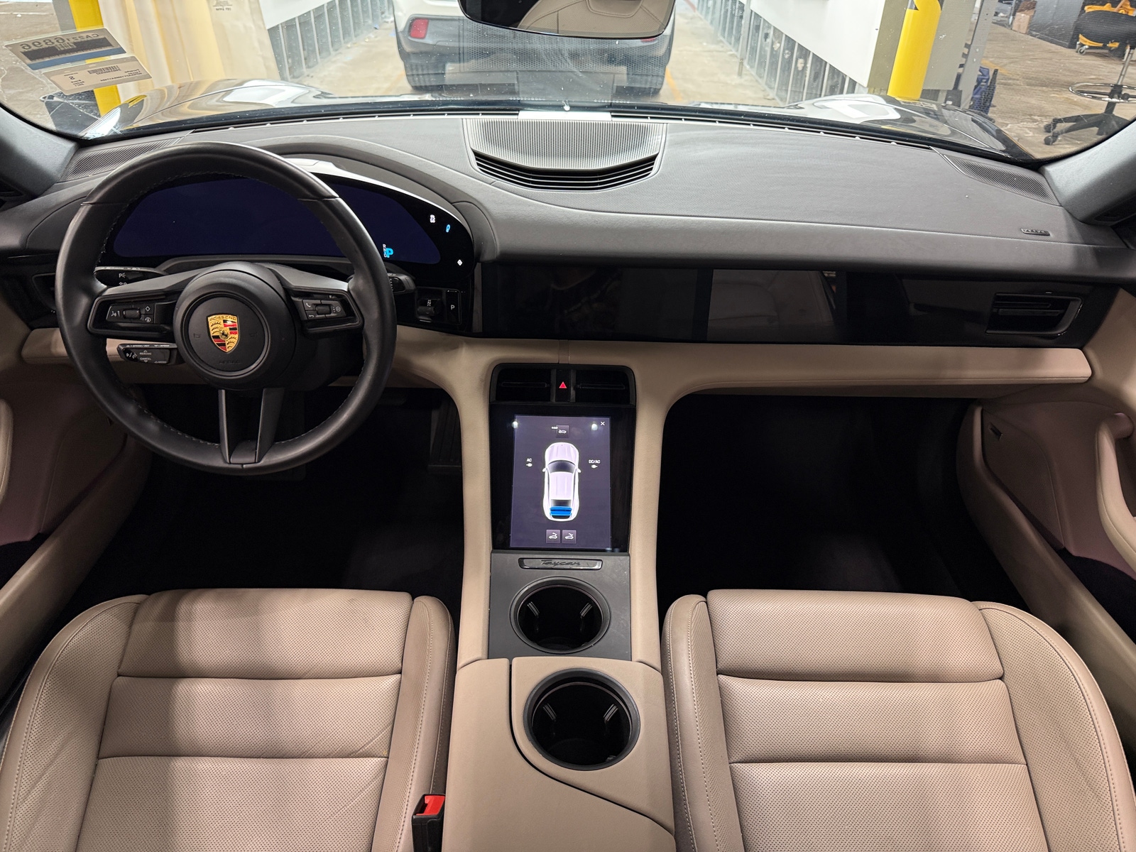 Thumbnail: 2021 Porsche Taycan - 2