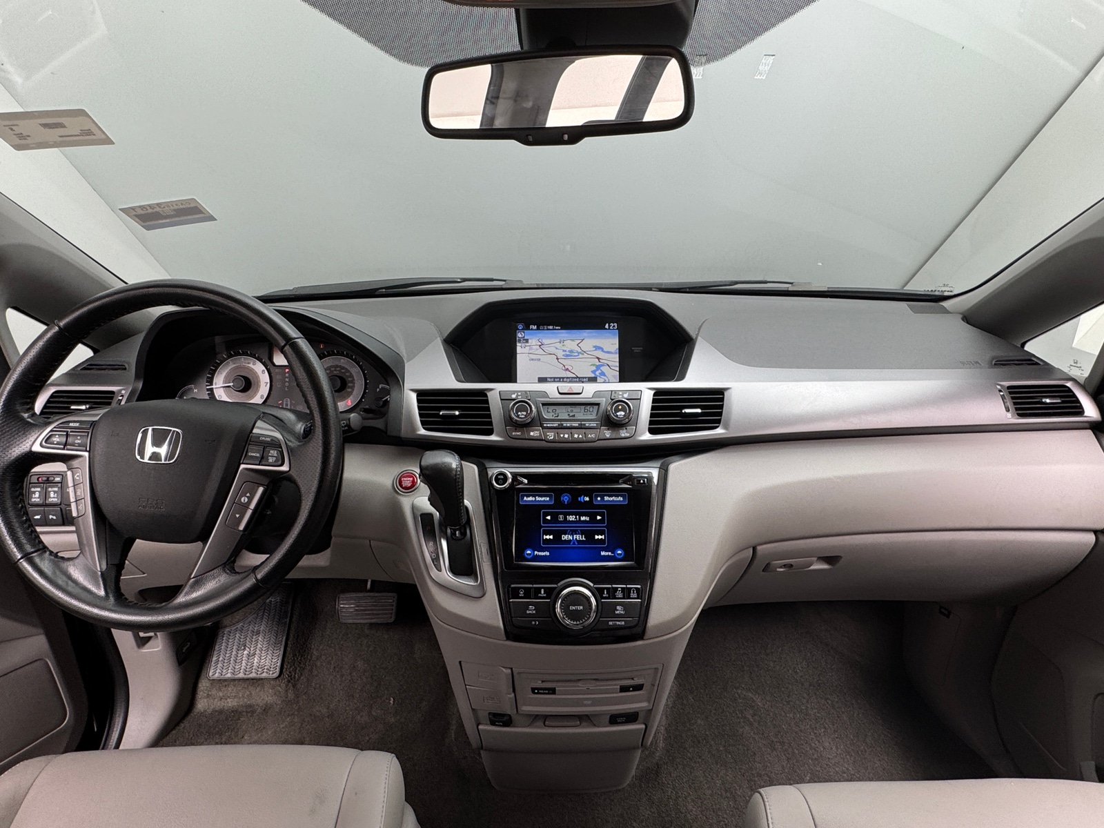 Thumbnail: 2014 Honda Odyssey - 2