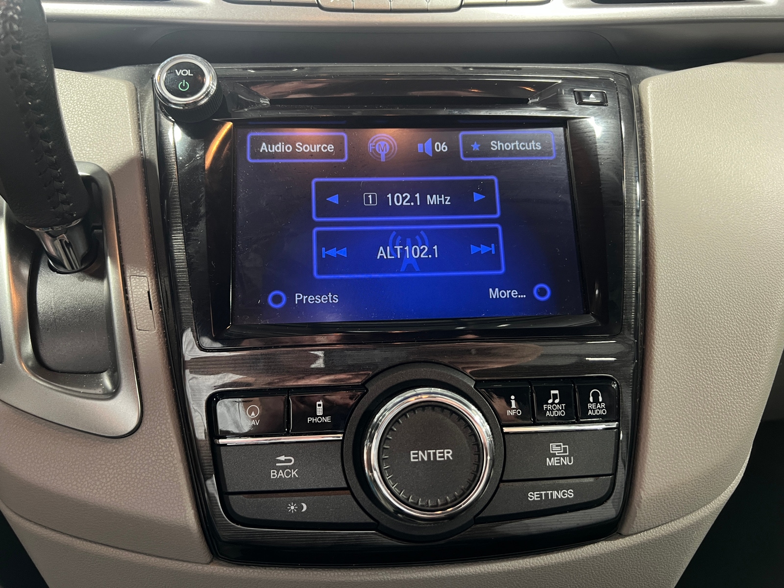 Thumbnail: 2014 Honda Odyssey - 3