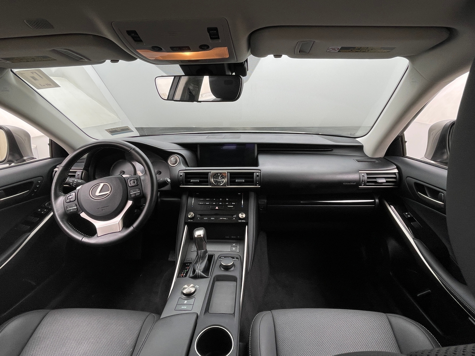 Thumbnail: 2018 Lexus IS - 2