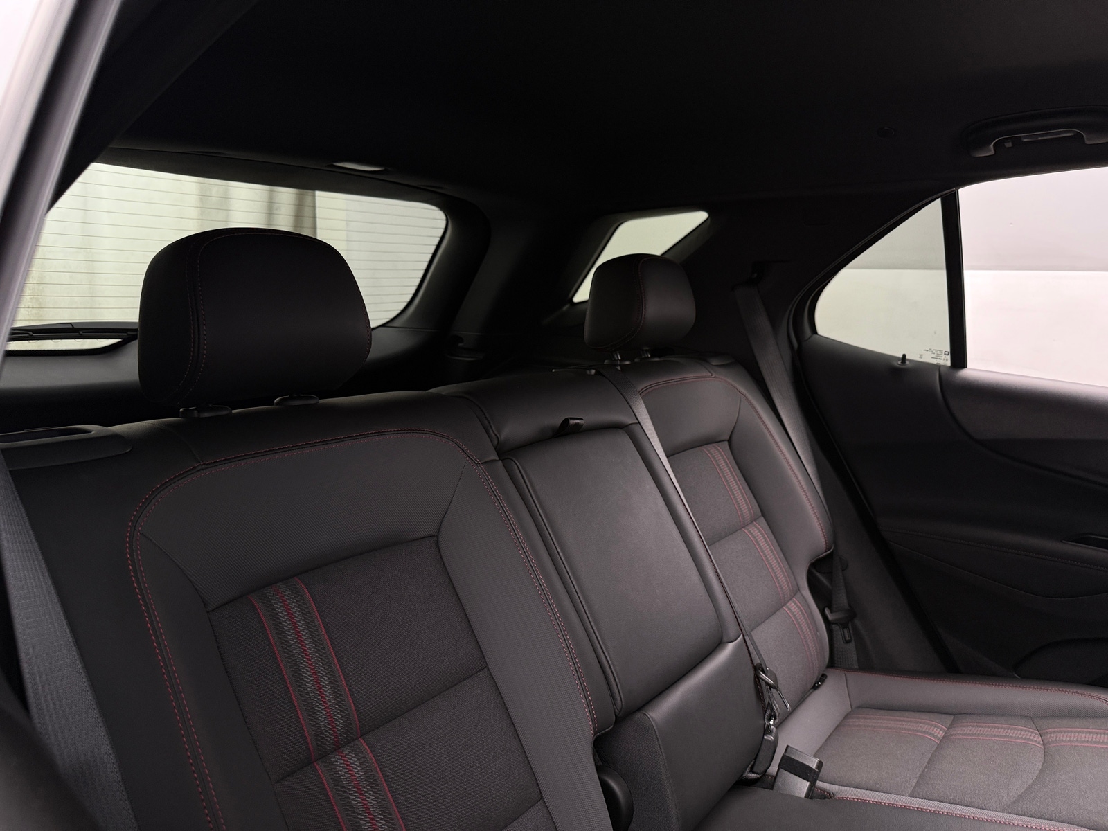 Thumbnail: 2022 Chevrolet Equinox - 6