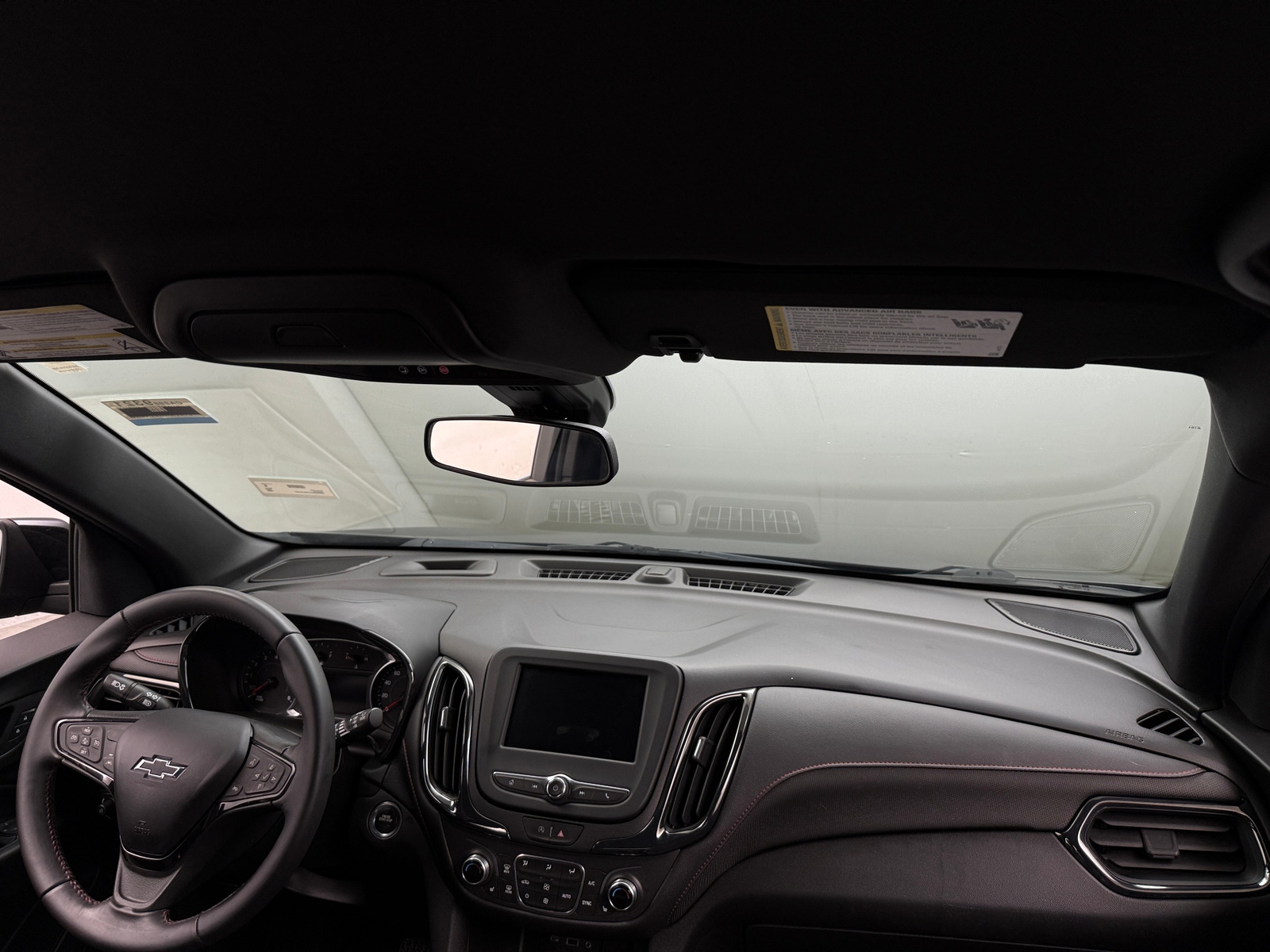 Thumbnail: 2022 Chevrolet Equinox - 3
