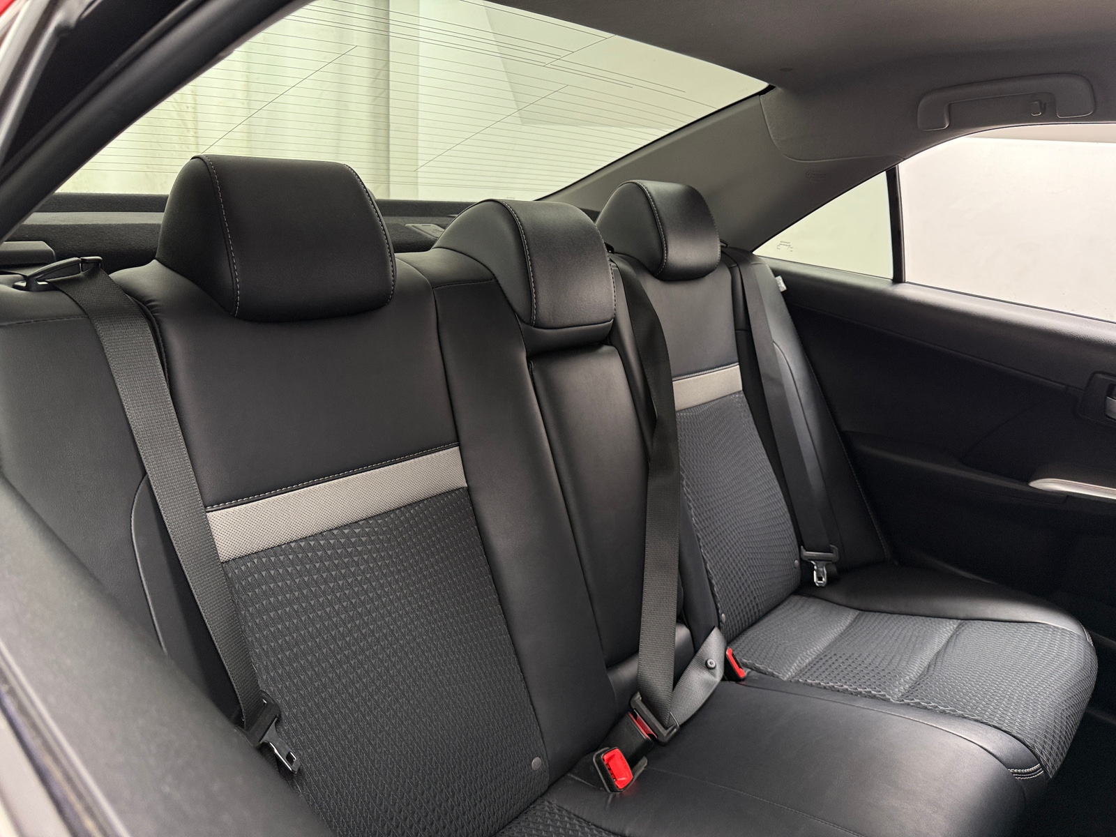 Thumbnail: 2012 Toyota Camry - 6