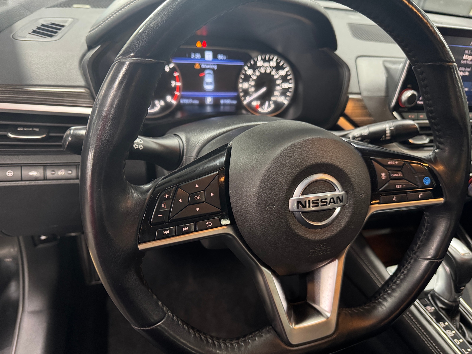 Thumbnail: 2020 Nissan Altima - 4