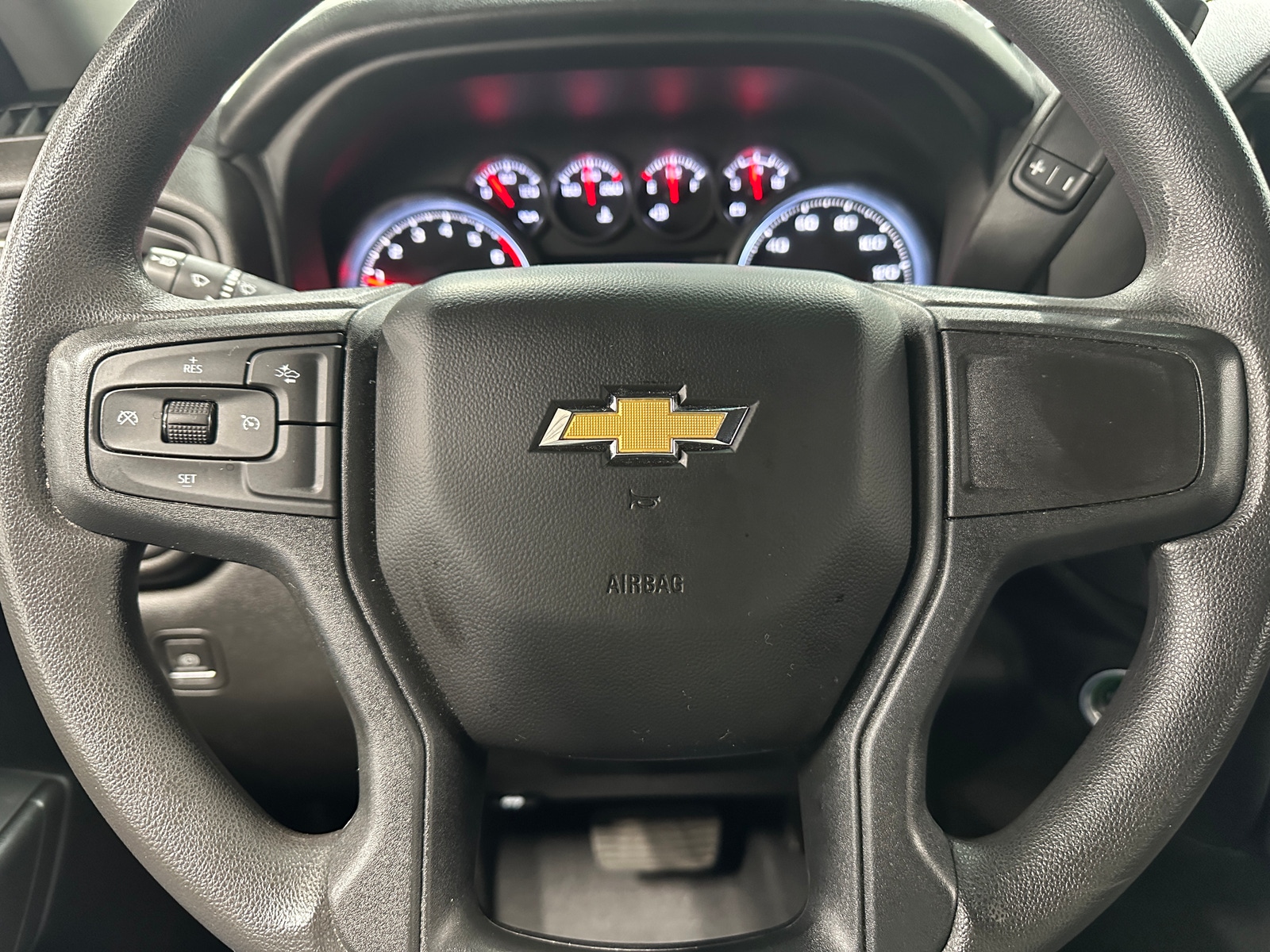 Thumbnail: 2023 Chevrolet Silverado 1500 - 5