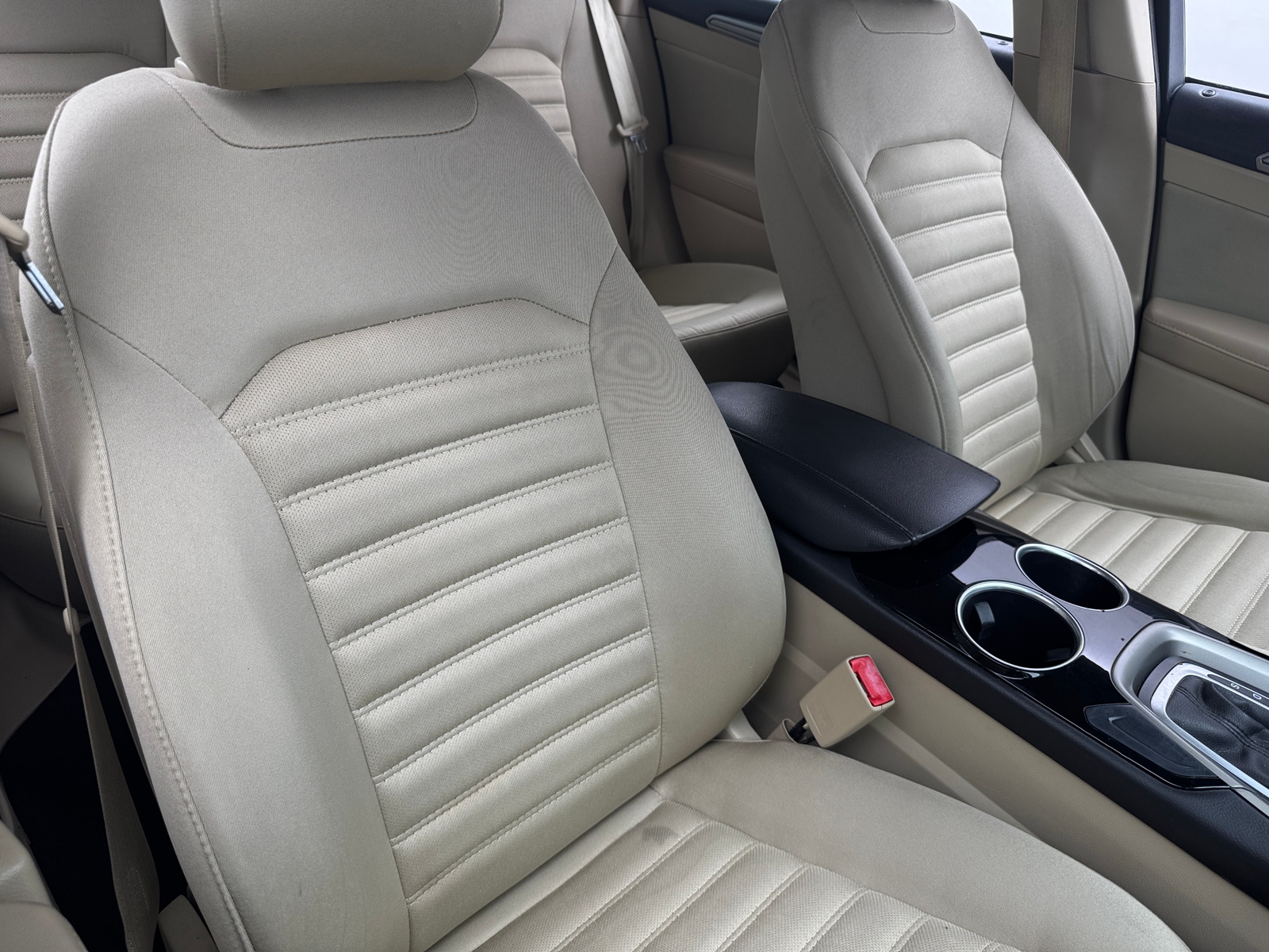 Thumbnail: 2014 Ford Fusion - 2