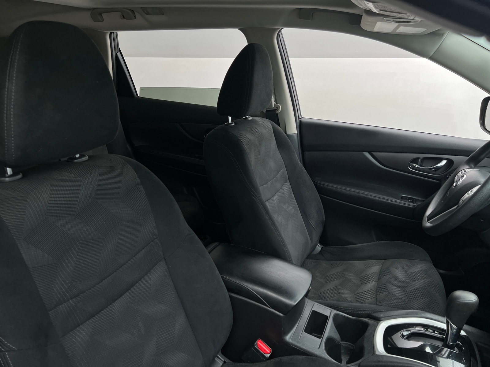 Thumbnail: 2014 Nissan Rogue - 2