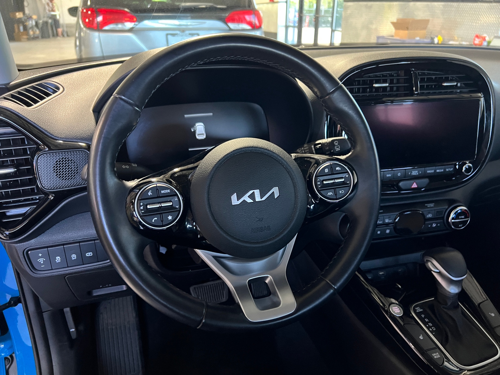 Thumbnail: 2023 Kia Soul - 5