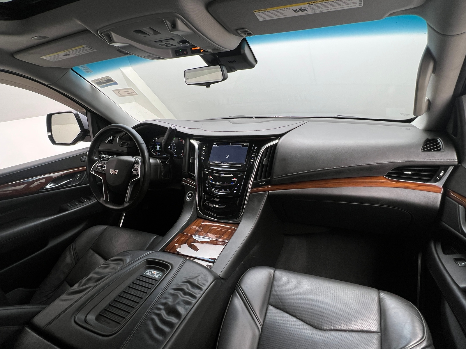Thumbnail: 2018 Cadillac Escalade - 2