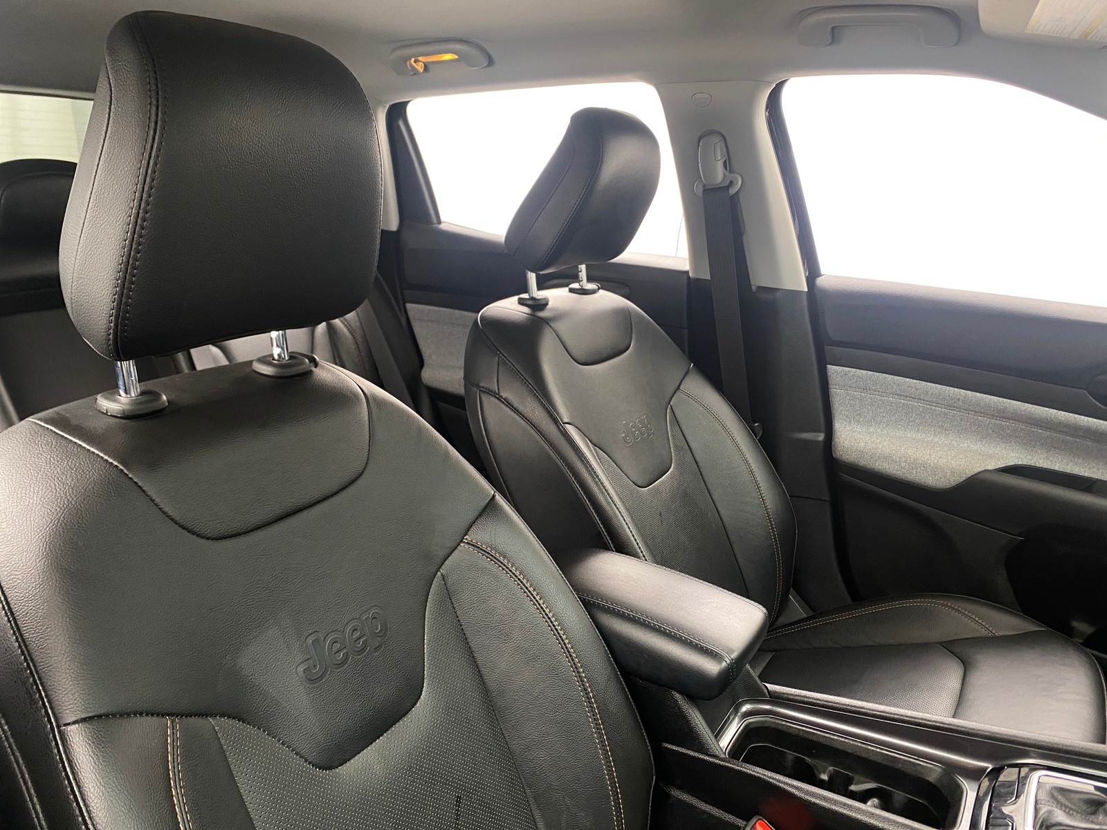 Thumbnail: 2022 Jeep Compass - 2