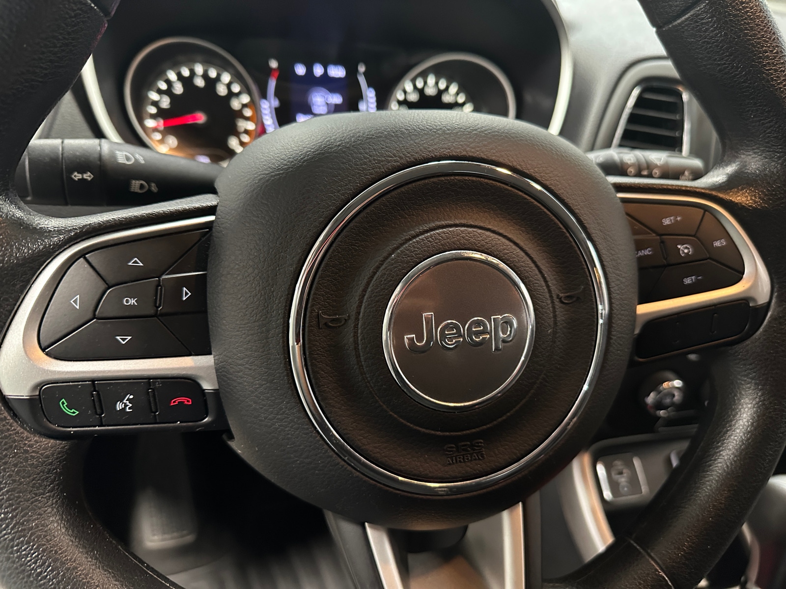 Thumbnail: 2017 Jeep Compass - 5