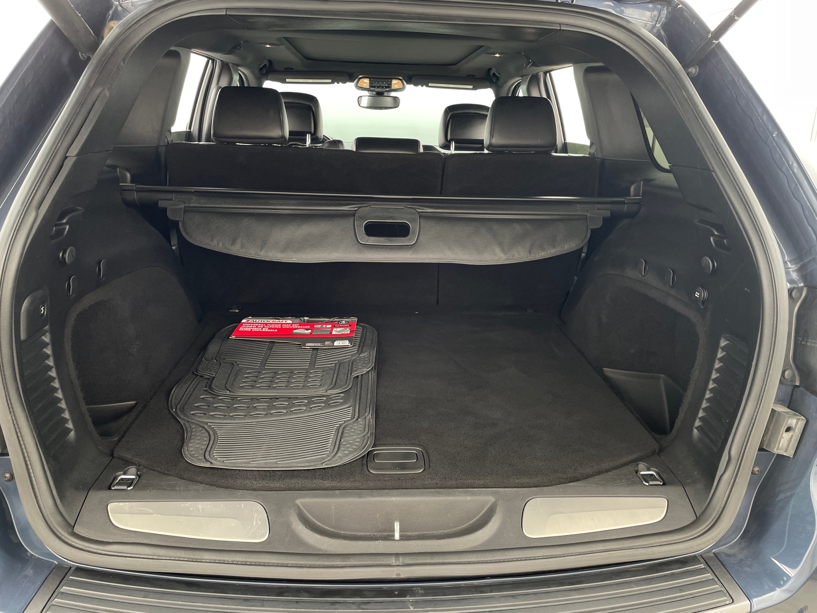 Thumbnail: 2019 Jeep Grand Cherokee - 6