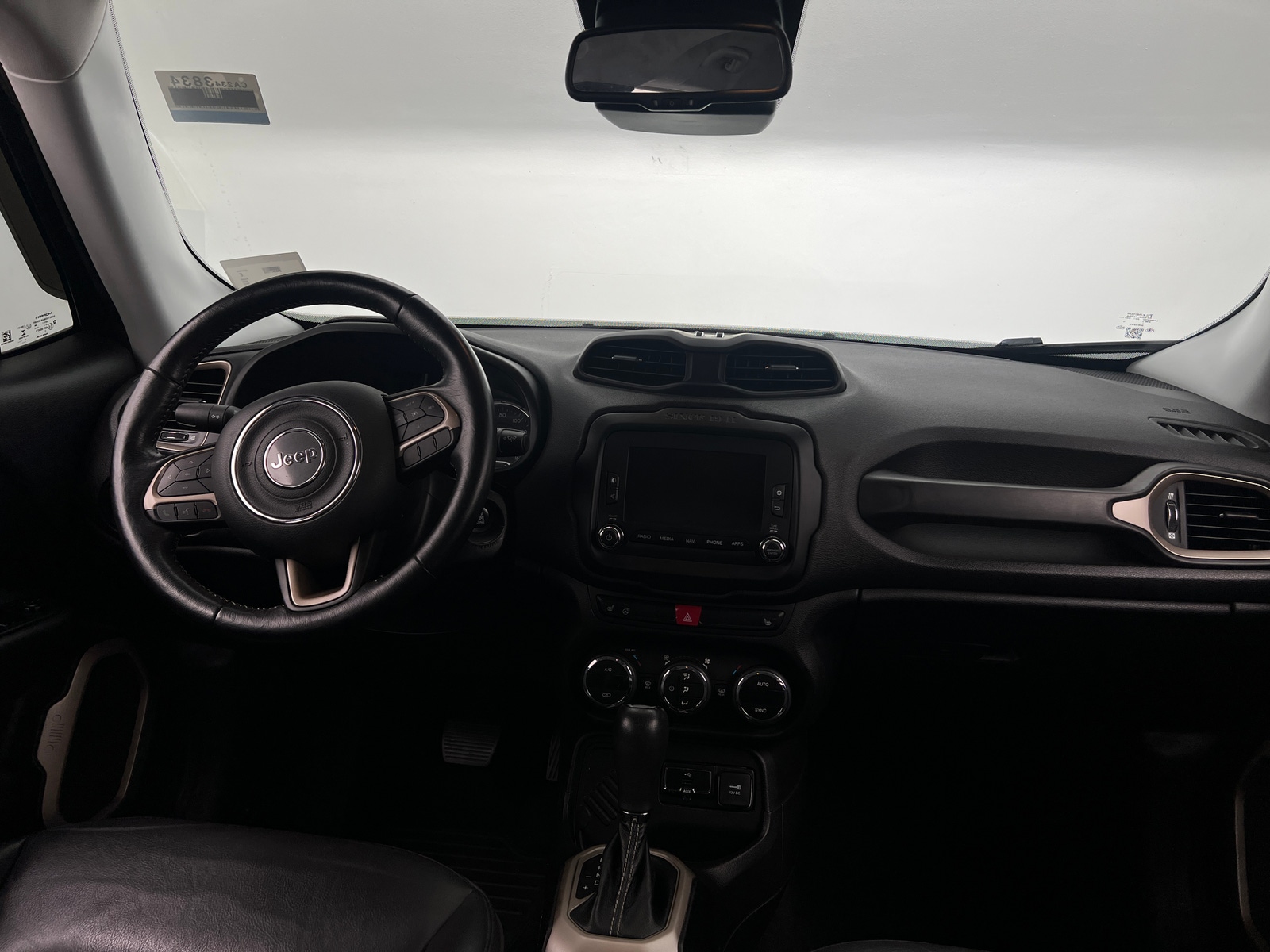 Thumbnail: 2017 Jeep Renegade - 3