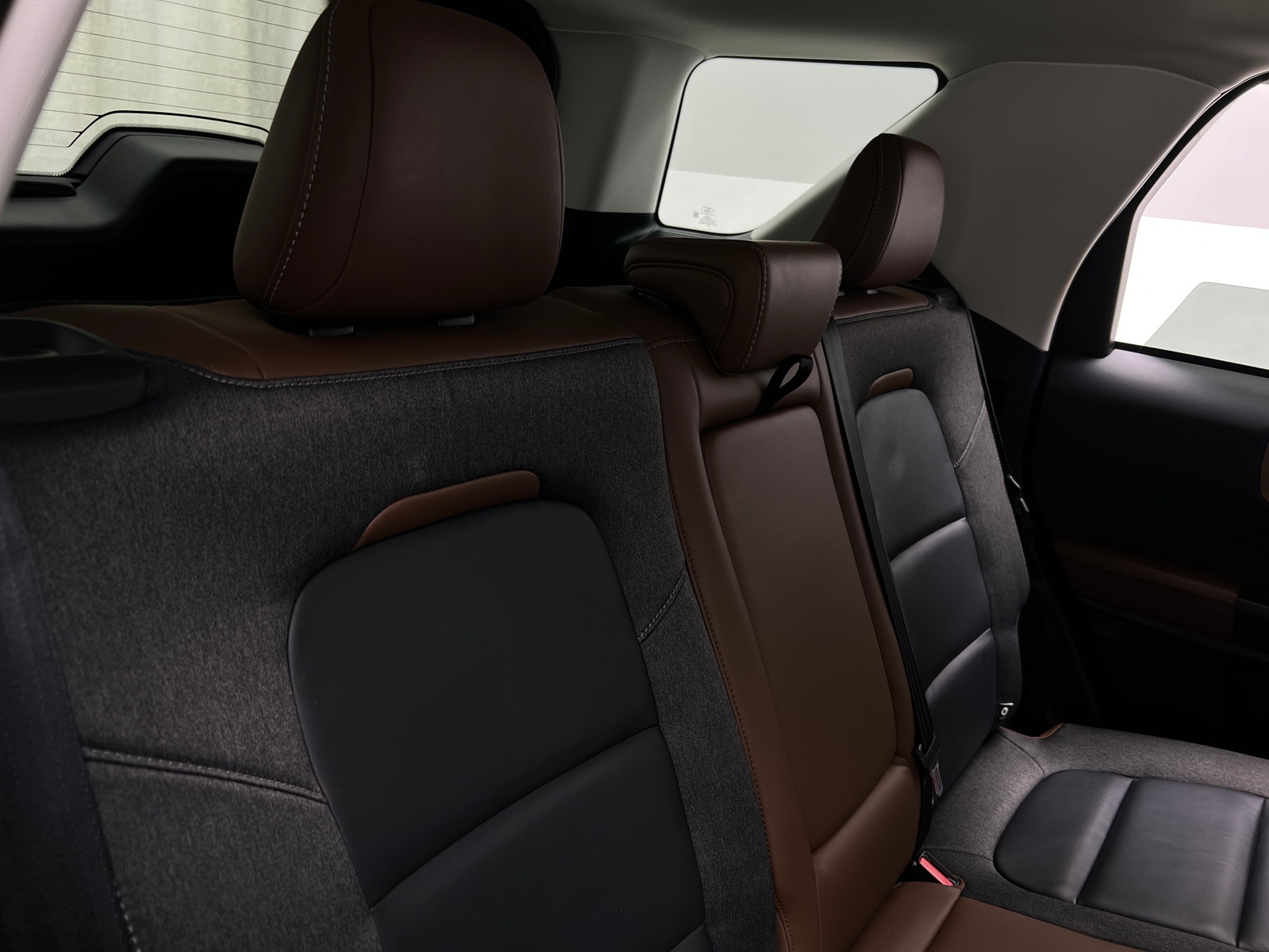 Thumbnail: 2023 Ford Bronco Sport - 5