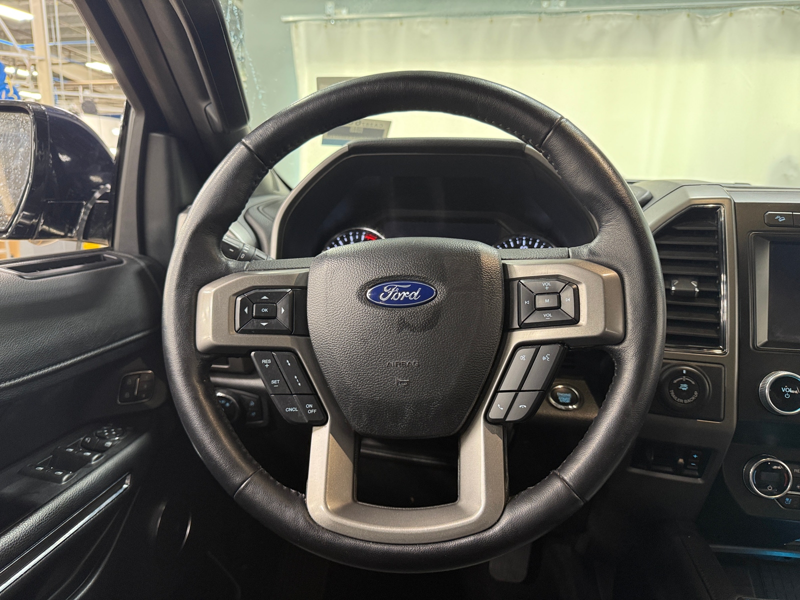 Thumbnail: 2021 Ford Expedition MAX - 4