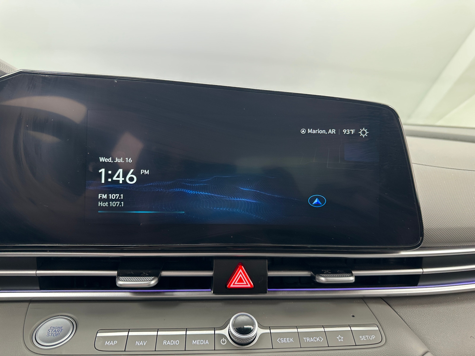 Thumbnail: 2024 Hyundai Elantra - 4