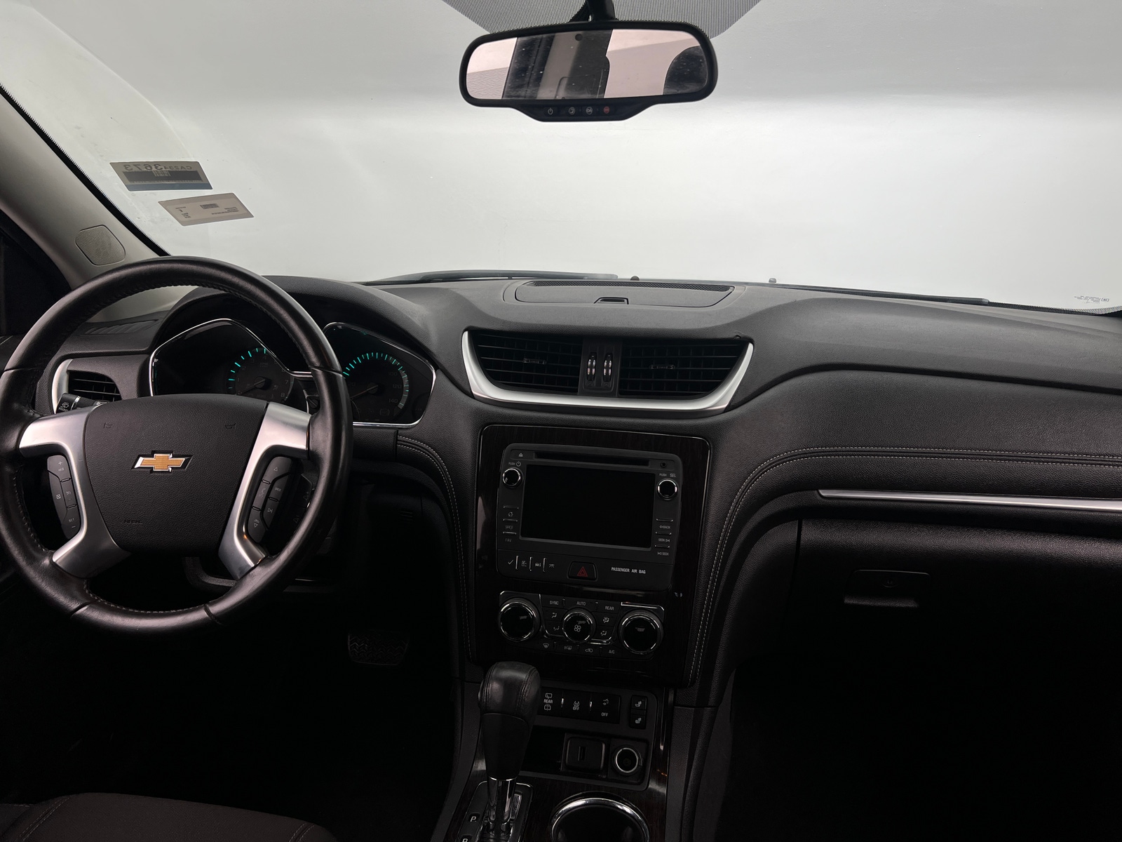 Thumbnail: 2016 Chevrolet Traverse - 3