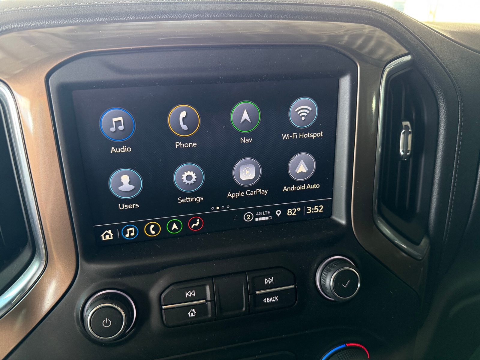 Thumbnail: 2021 Chevrolet Silverado 1500 - 3
