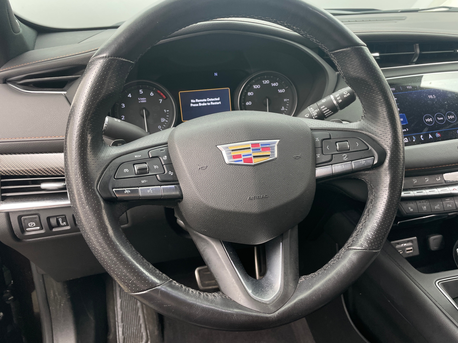 Thumbnail: 2020 Cadillac XT4 - 4