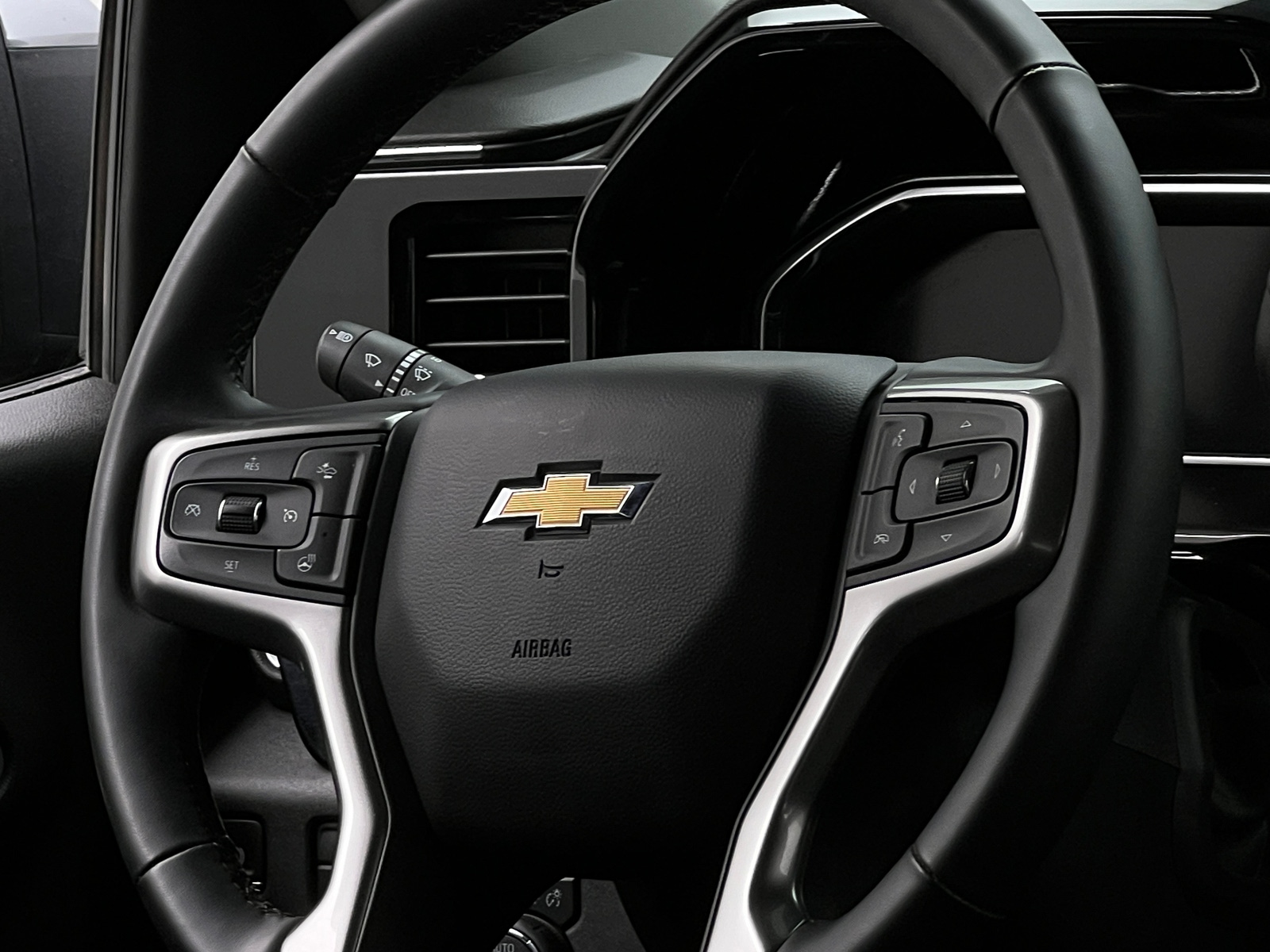 Thumbnail: 2025 Chevrolet Silverado 1500 - 5