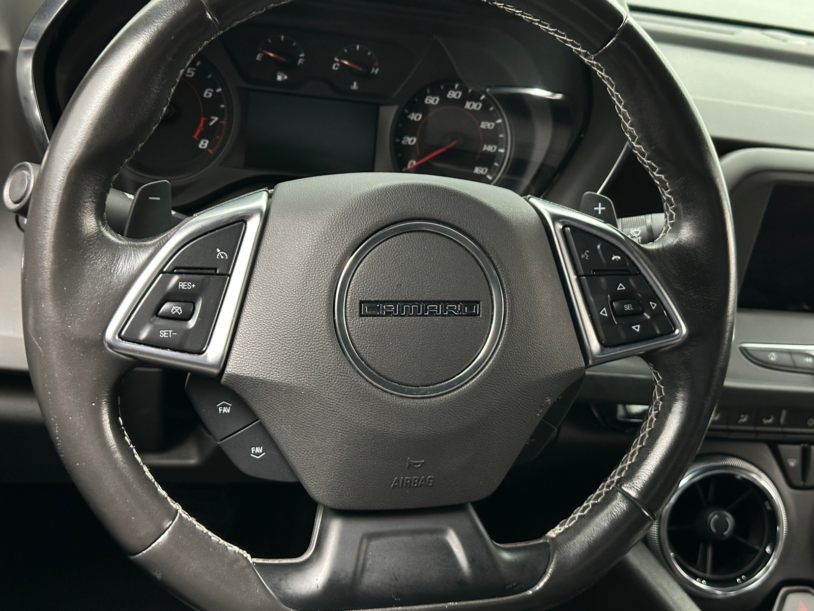 Thumbnail: 2019 Chevrolet Camaro - 4