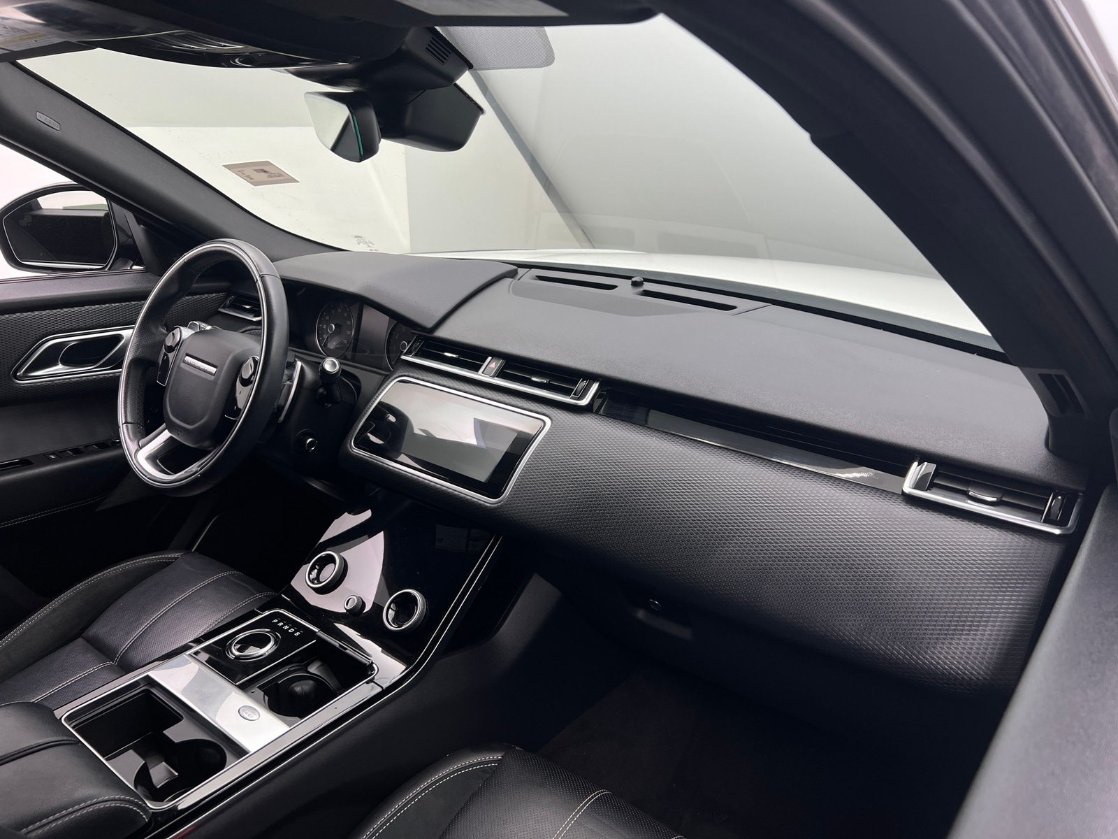 Thumbnail: 2020 Land Rover Range Rover Velar - 2