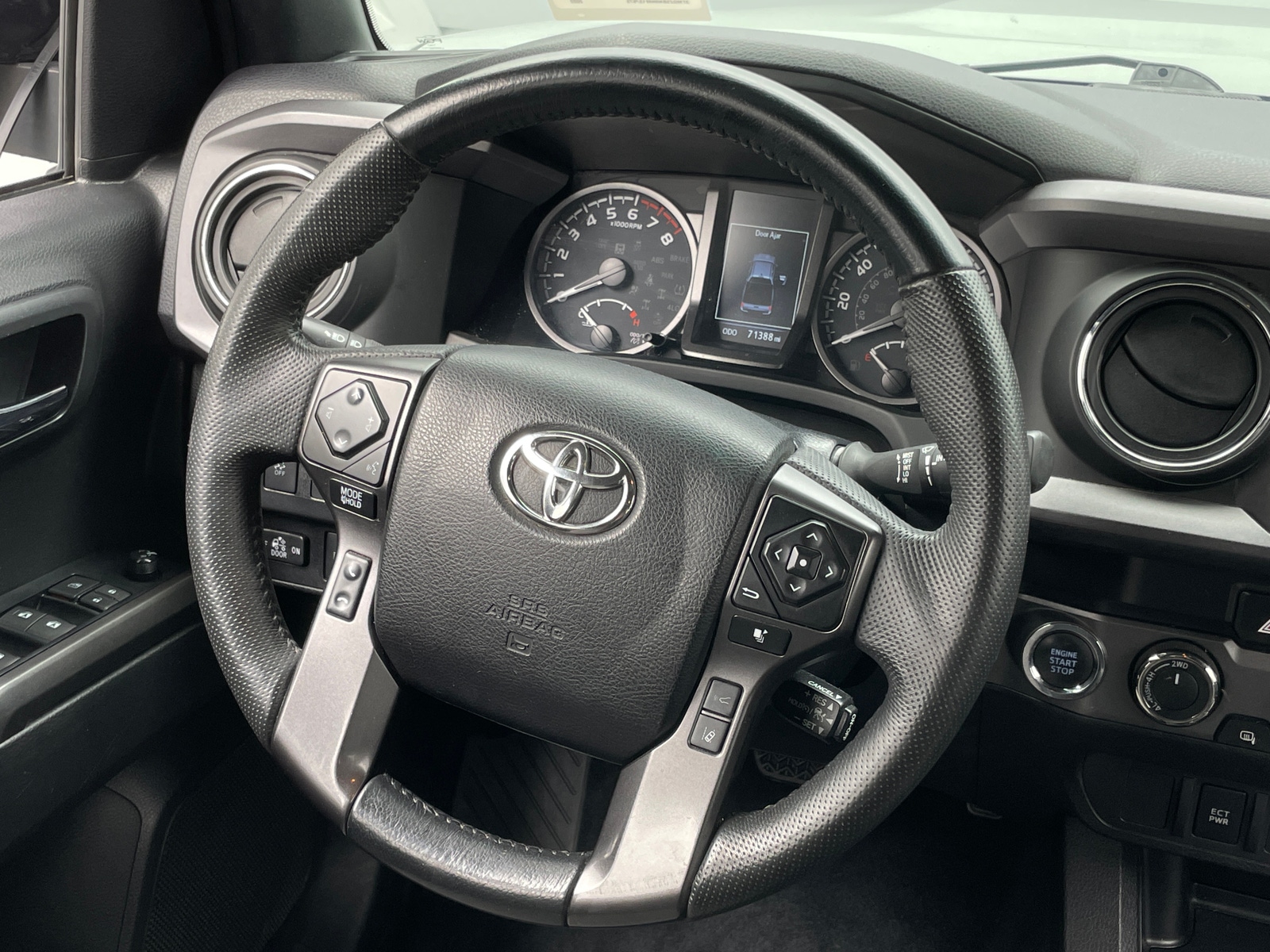 Thumbnail: 2022 Toyota Tacoma - 5