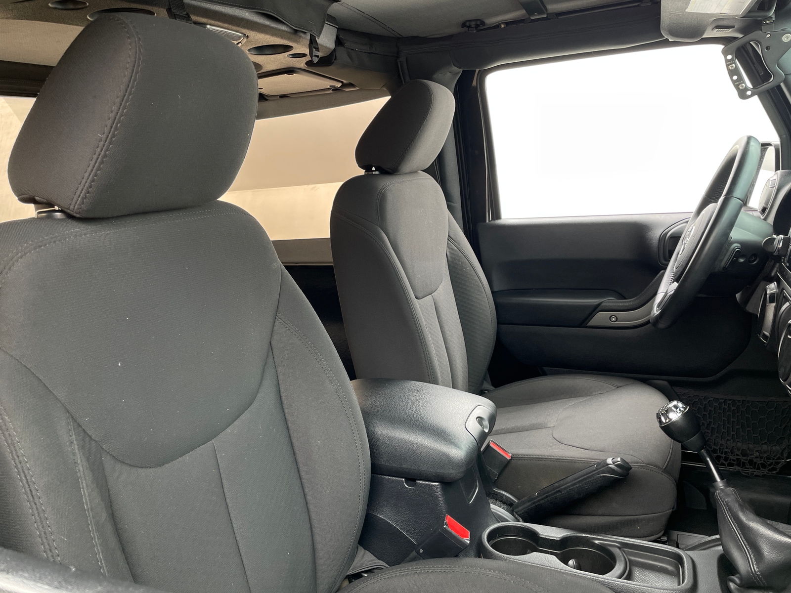 Thumbnail: 2016 Jeep Wrangler - 2