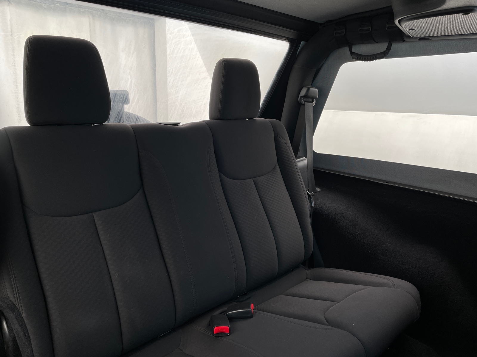 Thumbnail: 2016 Jeep Wrangler - 6
