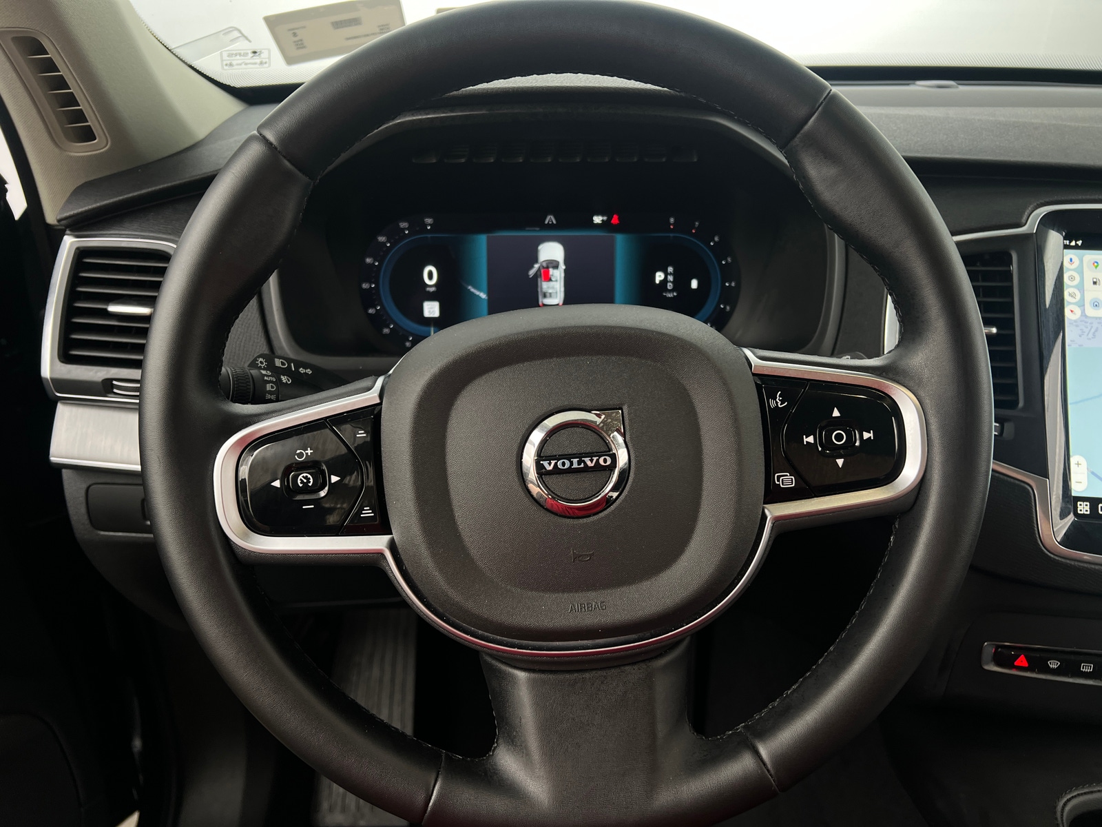 Thumbnail: 2025 Volvo XC90 - 4