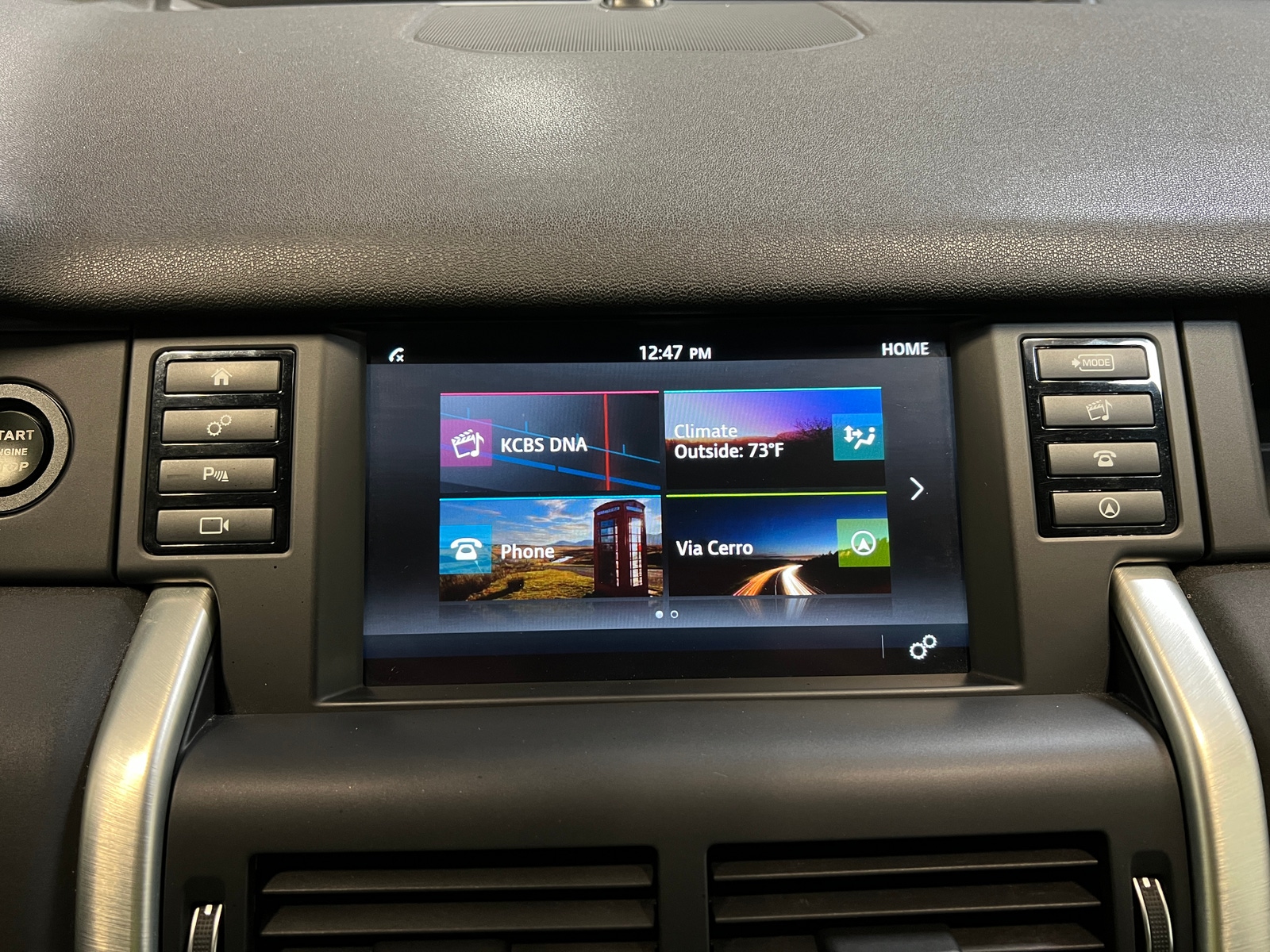 Thumbnail: 2018 Land Rover Discovery Sport - 3