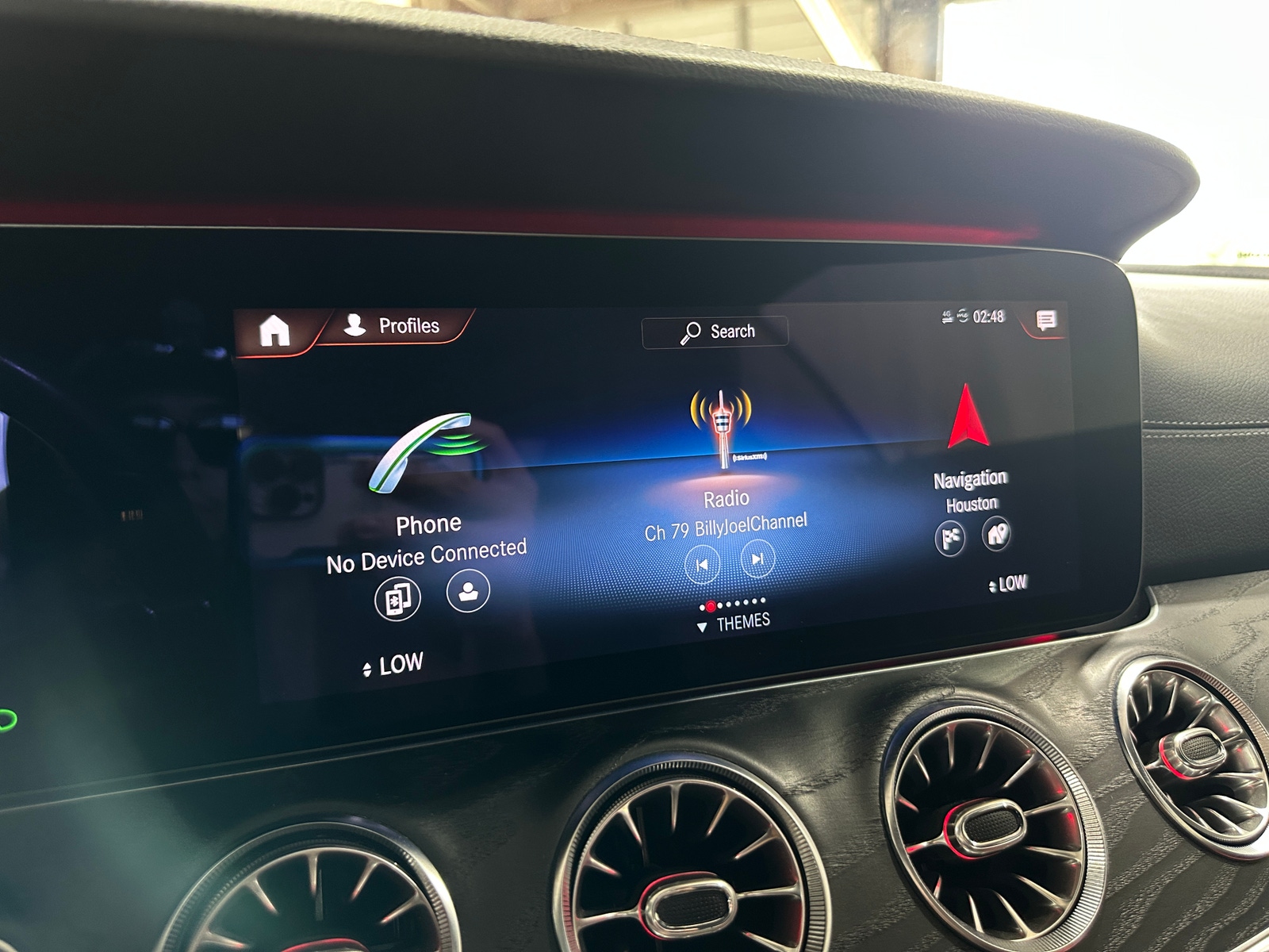 Thumbnail: 2021 Mercedes-Benz E-Class - 2