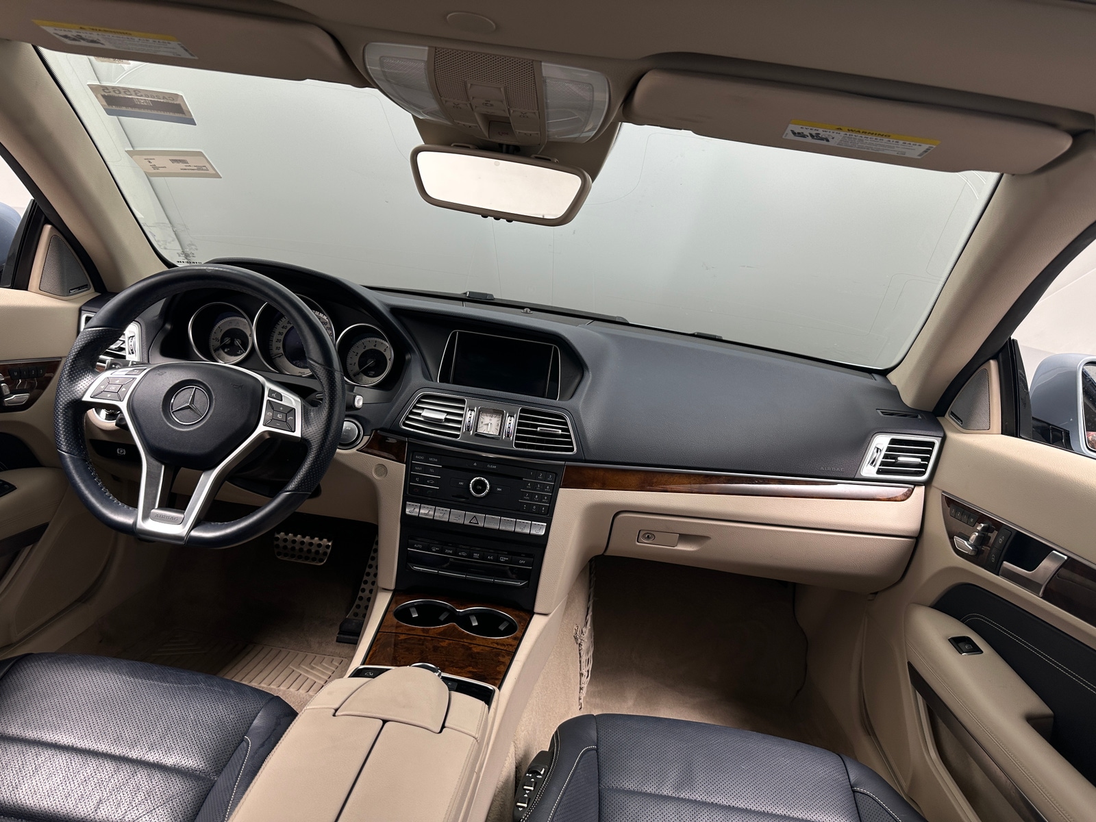 Thumbnail: 2016 Mercedes-Benz E-Class - 2