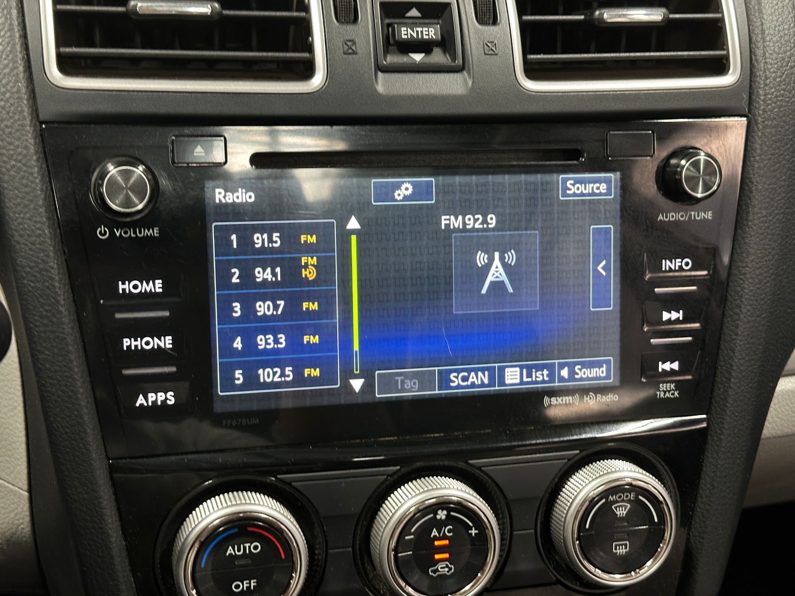 Thumbnail: 2017 Subaru Forester - 4