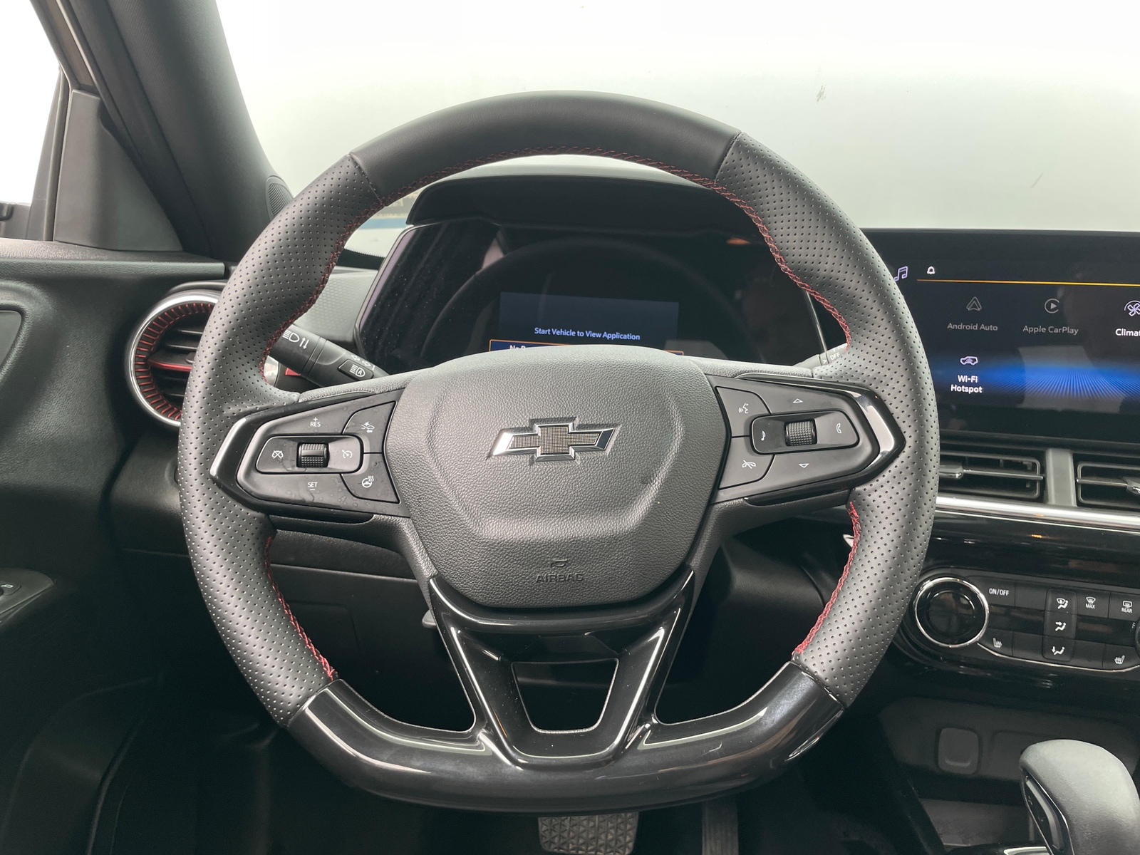 Thumbnail: 2024 Chevrolet Trax - 4