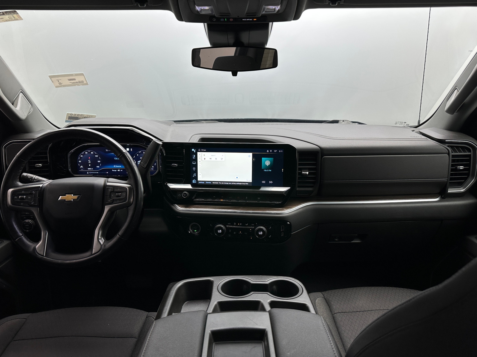 Thumbnail: 2022 Chevrolet Silverado 1500 - 3
