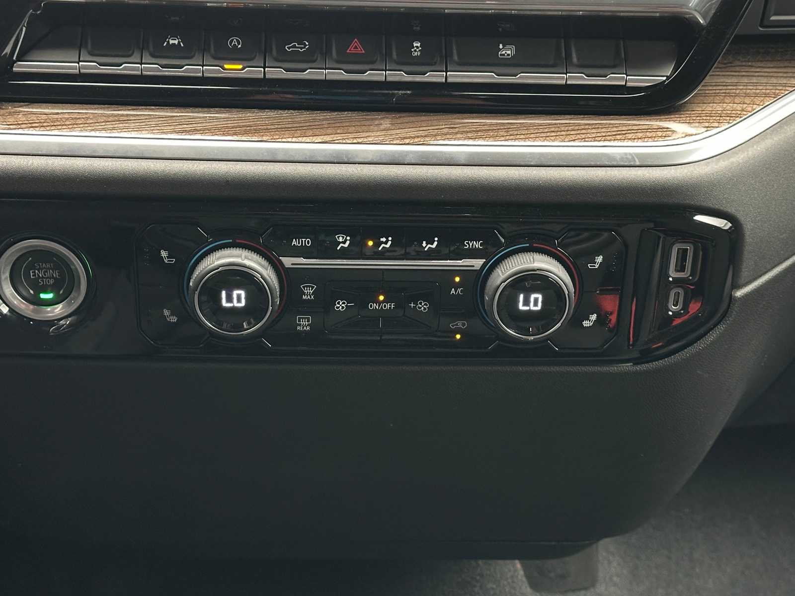 Thumbnail: 2022 Chevrolet Silverado 1500 - 4