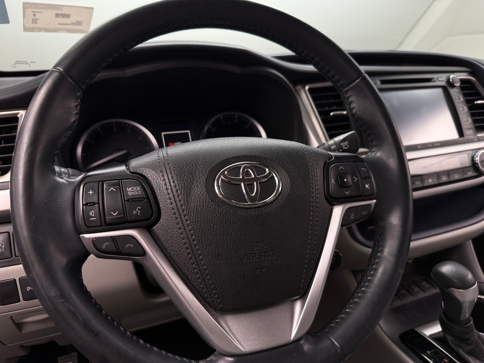 Thumbnail: 2019 Toyota Highlander - 4