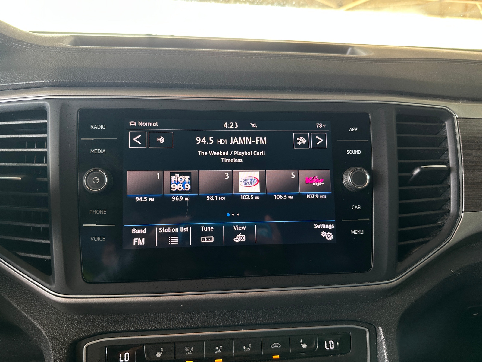 Thumbnail: 2019 Volkswagen Atlas - 3