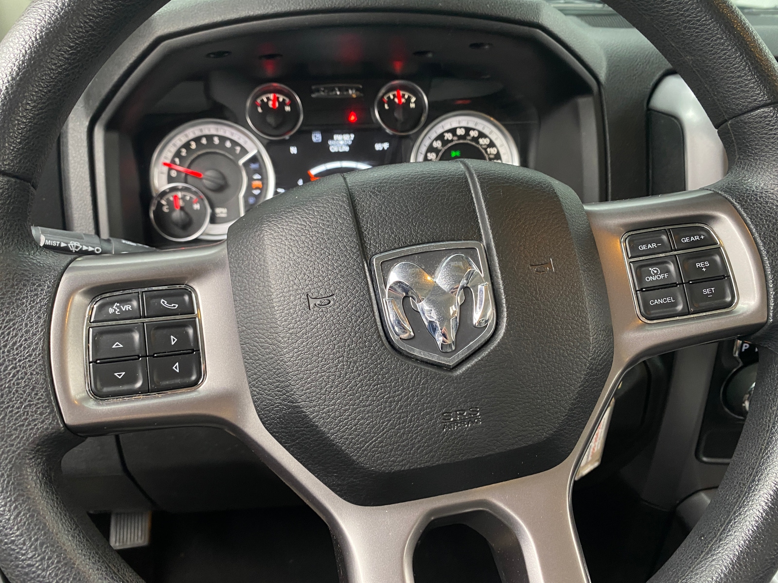 Thumbnail: 2023 RAM 1500 Classic - 5