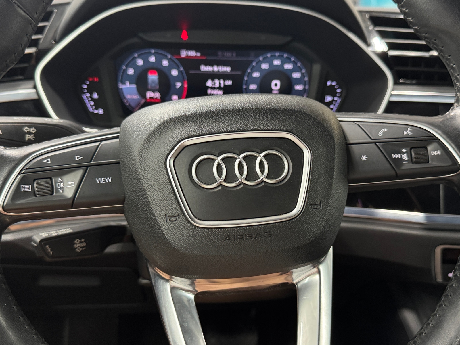 Thumbnail: 2020 Audi Q3 - 4
